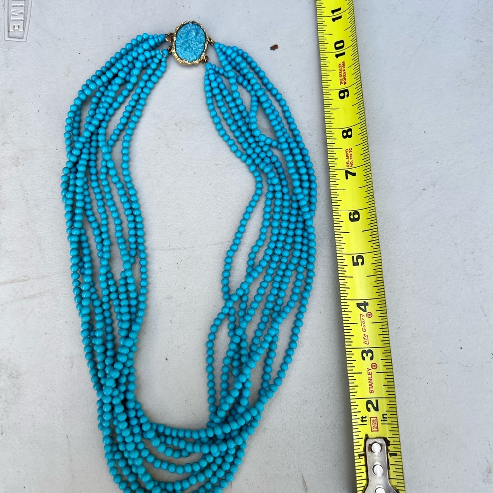 Vintage Turquoise Beaded Necklace.